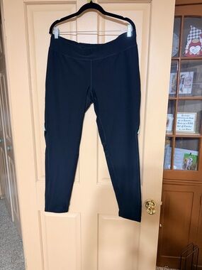 Lucy Black Performance Leggings with‎ Orange Logo